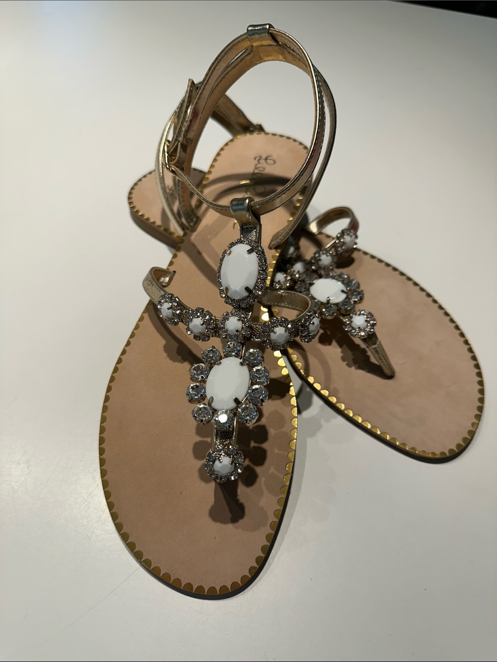 NEW Lilly Pulitzer Gold Katie Sandals with White Gem and Rhinestone Accents - Picture 4 of 9